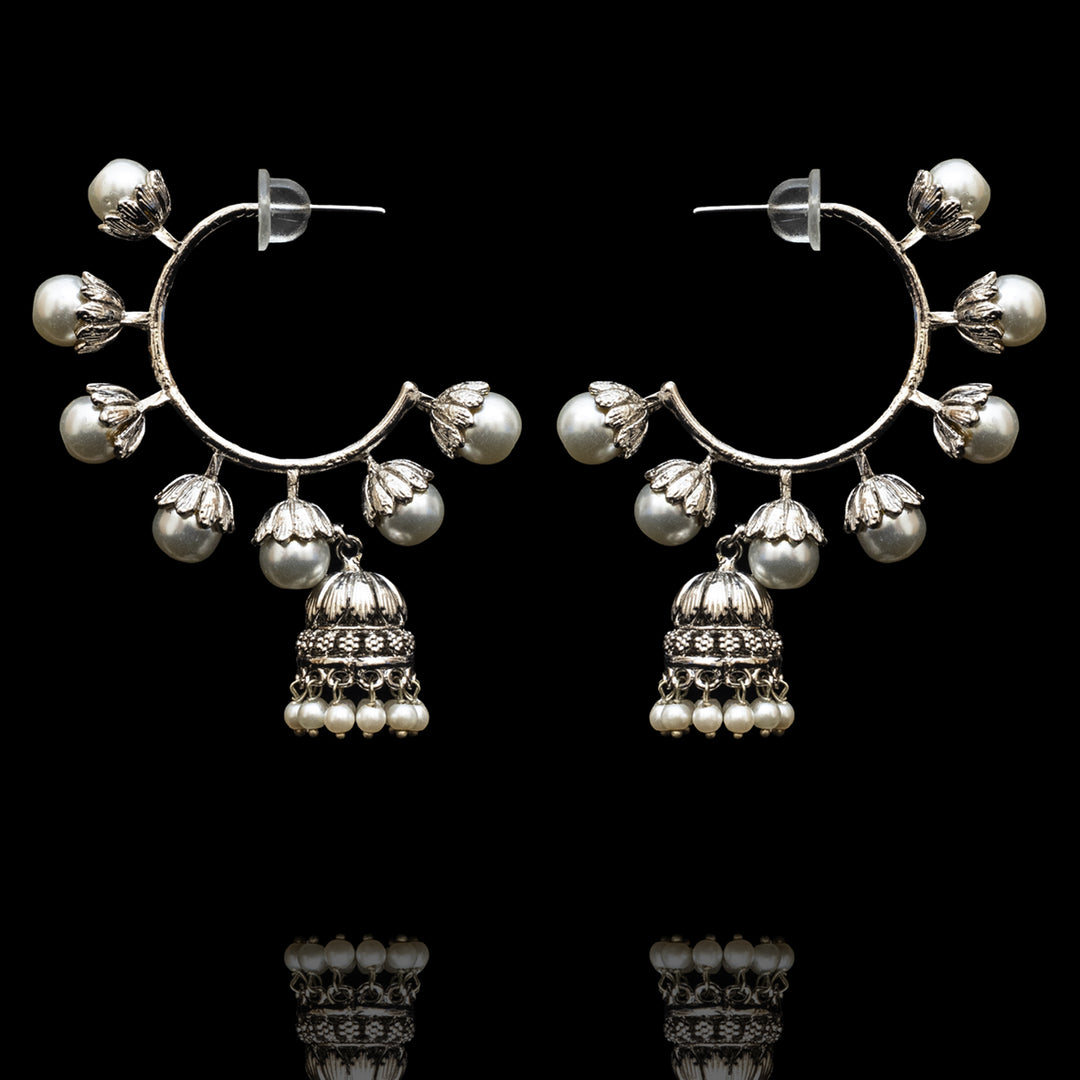 Aruna Earrings - Oxidized Silver