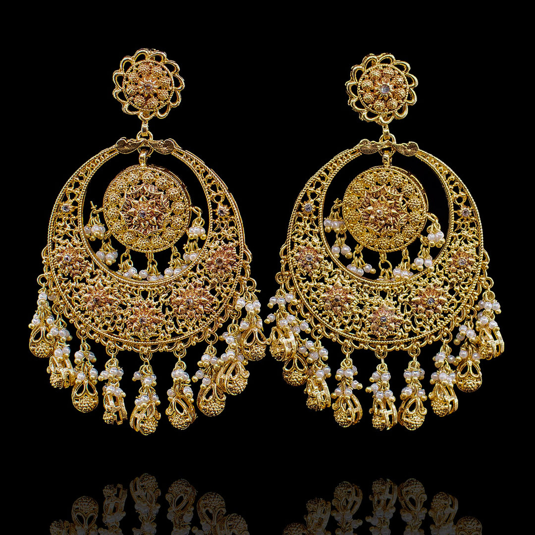 Shaani Earrings